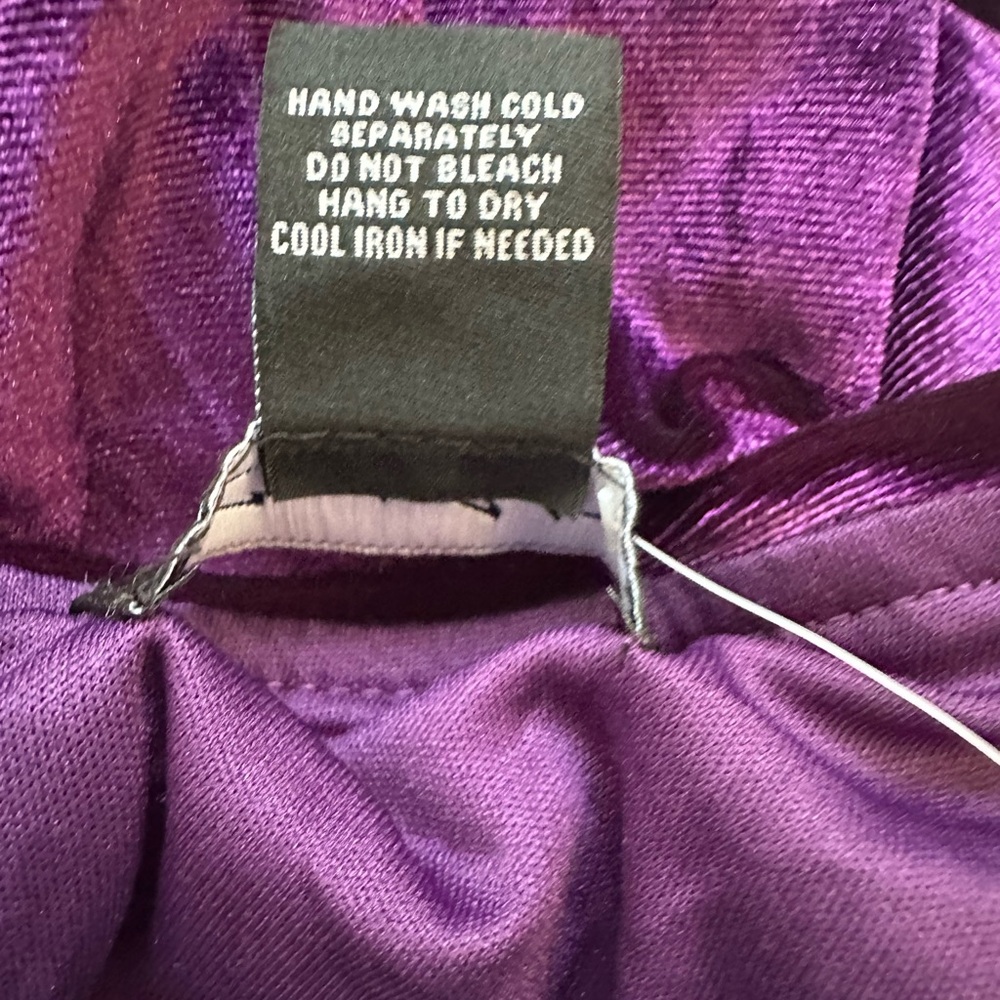 🆕Candalite Purple Velvet Gown - Picture 15 of 15